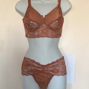Vintage Lingerie Set by Felina (Circa 1980s)
